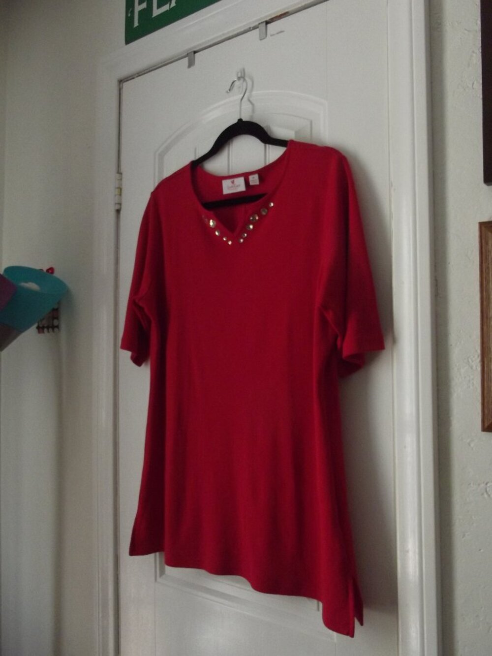 Quacker Factory Red Tee Shirt - Size MEDIUM - Crystal Trim